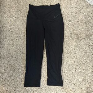 Nike One Luxe Crop Leggings Size M